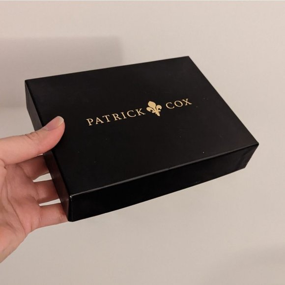 Authentic Patrick Cox Tri-fold Wallet - Picture 7 of 8